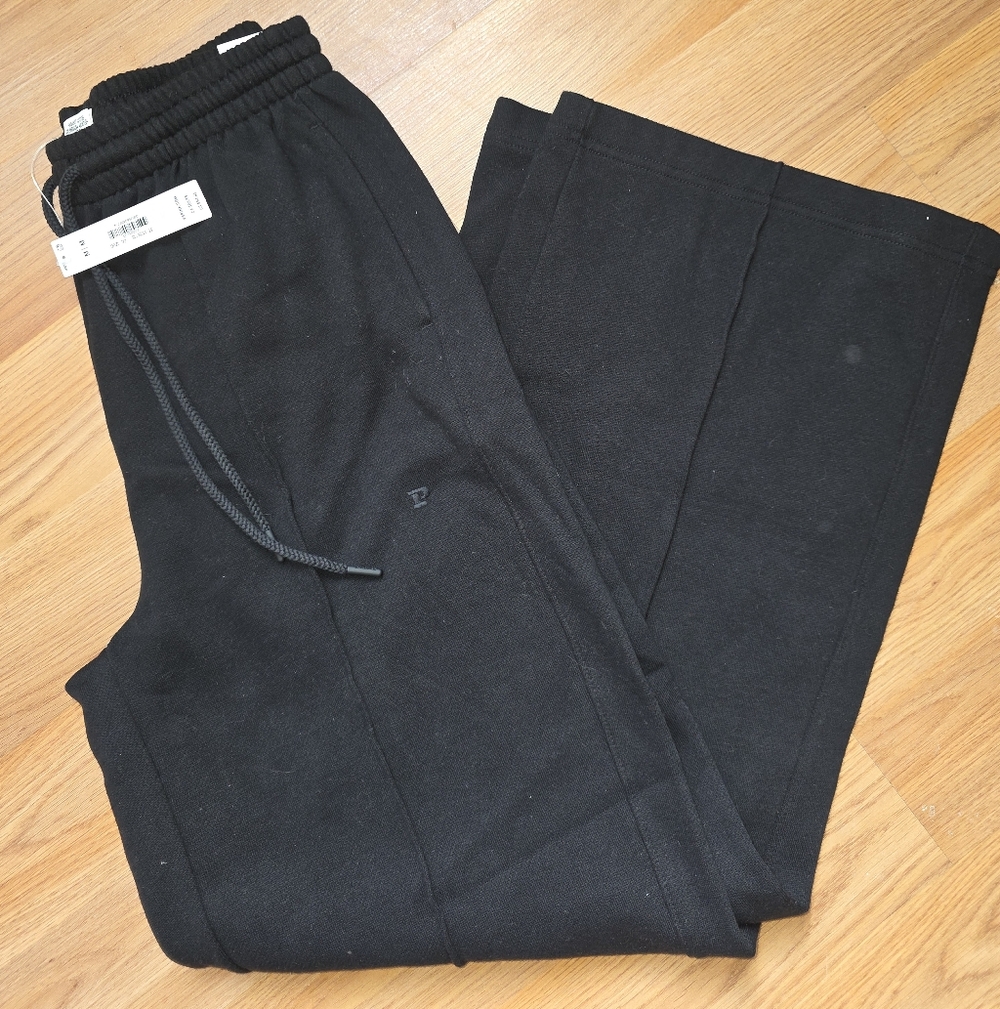 Victoria's Secret PINK Ivy Fleece Wide Leg Pants - NWT- Medium